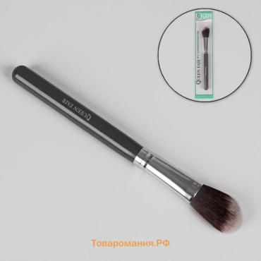 Кисть для макияжа «Brush GRAPHITE», 17,5 (± 1) см, цвет тёмно-серый/серебристый